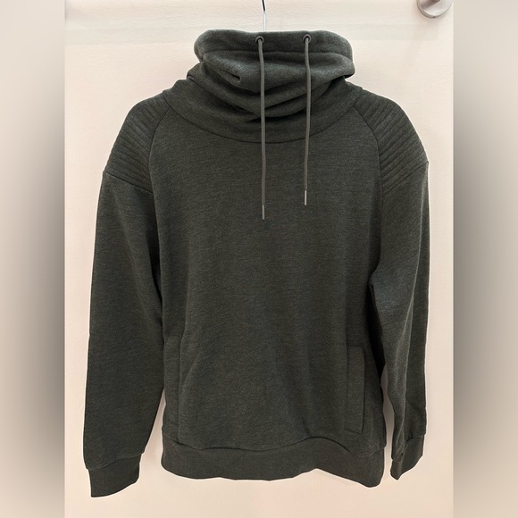 H&M Funnel Neck Sweatshirt - Picture 1 of 4